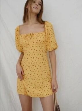 Reformation Sette Yellow Floral Mini Dress Size 4 Cottagecore Coquette Boho